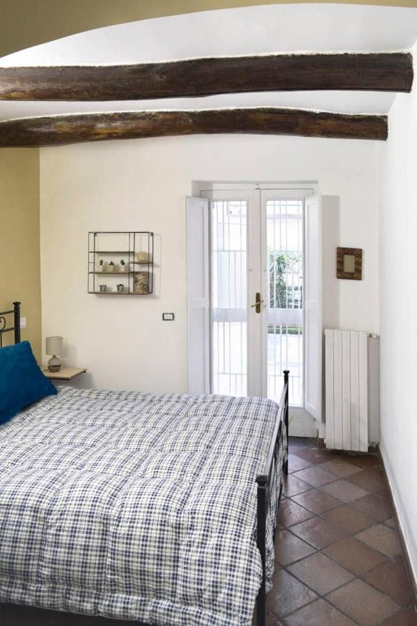 Giardino D'Atri Apartment เนเปิลส์ ภายนอก รูปภาพ