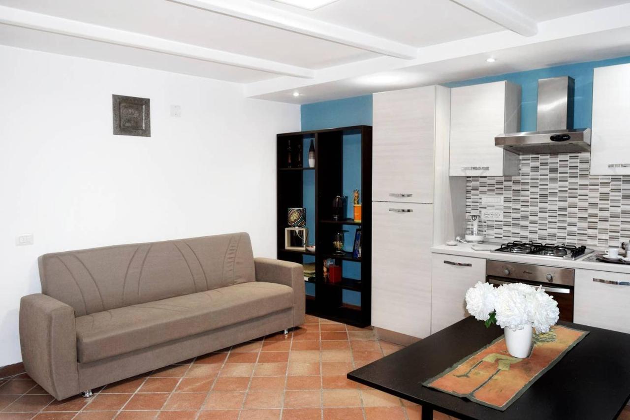 Giardino D'Atri Apartment เนเปิลส์ ภายนอก รูปภาพ