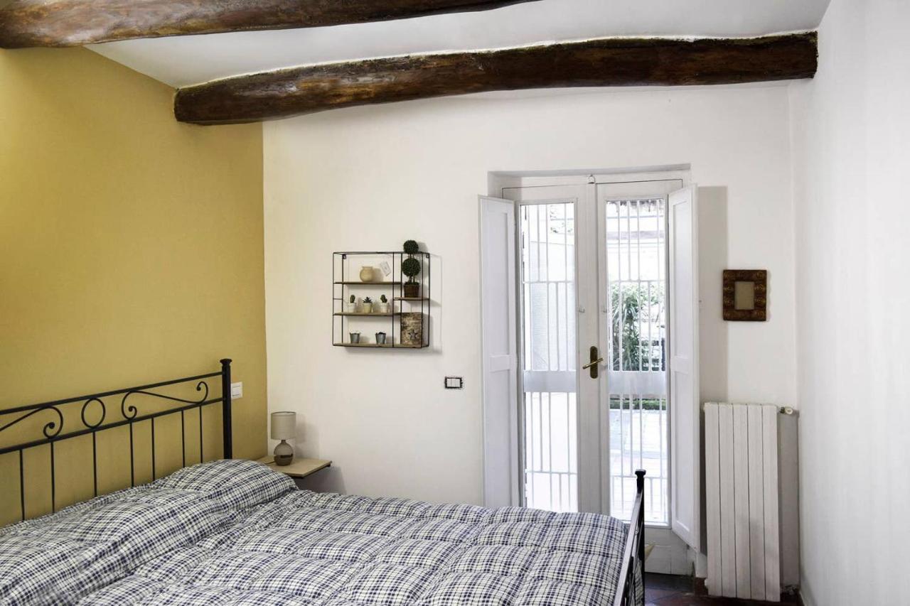 Giardino D'Atri Apartment เนเปิลส์ ภายนอก รูปภาพ