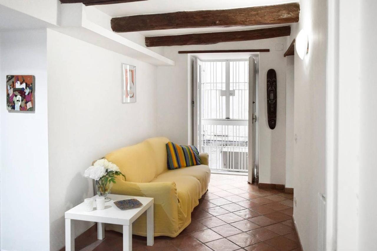 Giardino D'Atri Apartment เนเปิลส์ ภายนอก รูปภาพ